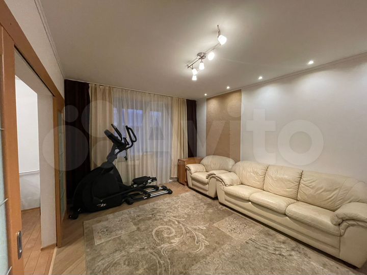 4-к. квартира, 82 м², 5/5 эт.