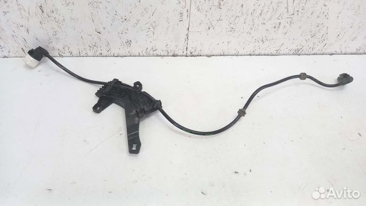 Провод ручника задний левый Mercedes GLC C253