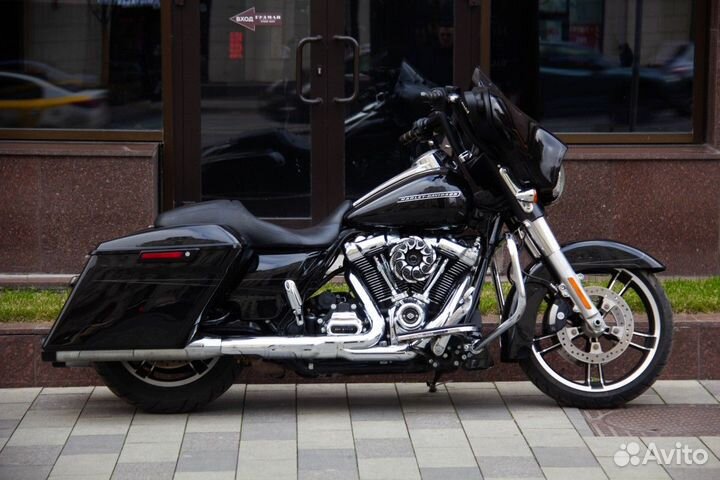 Мотоцикл harley davidson street glide special (flh