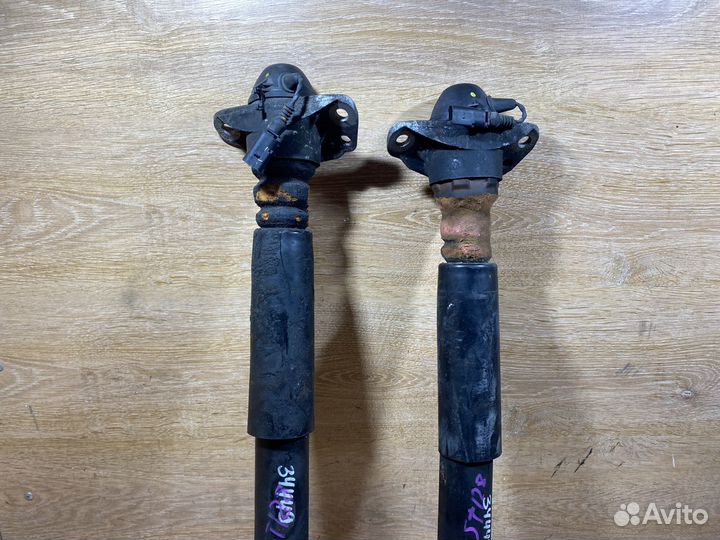 Комплект задних амортизаторов Audi TT 8J ST128