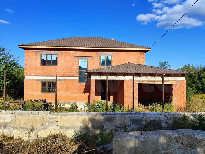 Дом 300 м² на участке 12 сот.