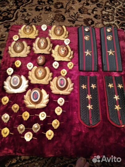 Кокарды мвд СССР