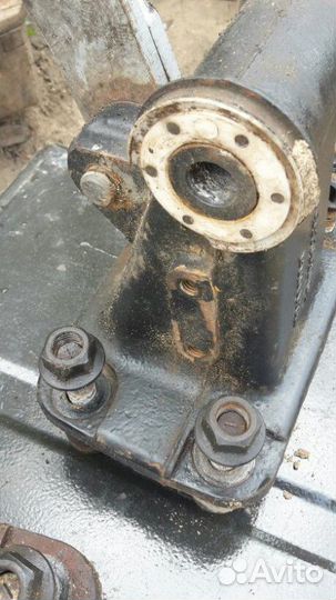 Кронштейн кабины Renault Magnum 440 Dxi DXI12 2006