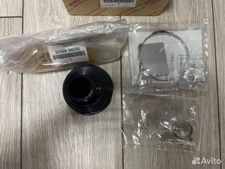 Пыльник шруса Toyota Camry V70