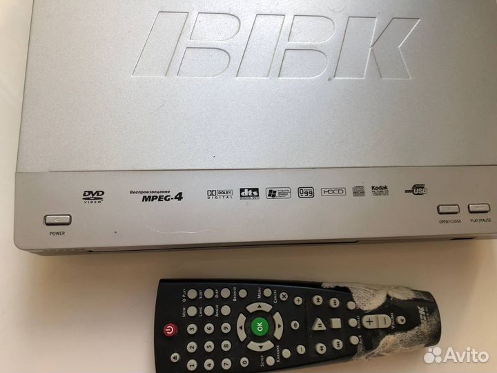 DVD плеер BBK dv118si