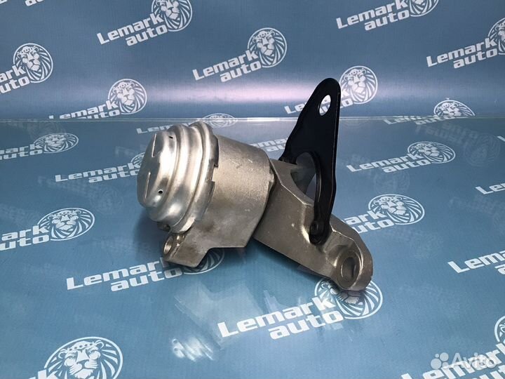 Опора двигателя правая Ford S-Max