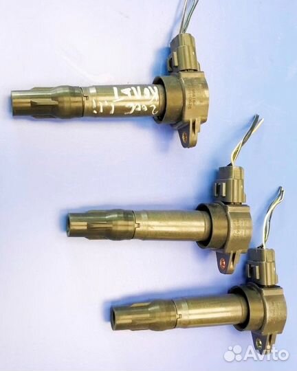 Катушка зажигания Мицубиси Кольт 2006