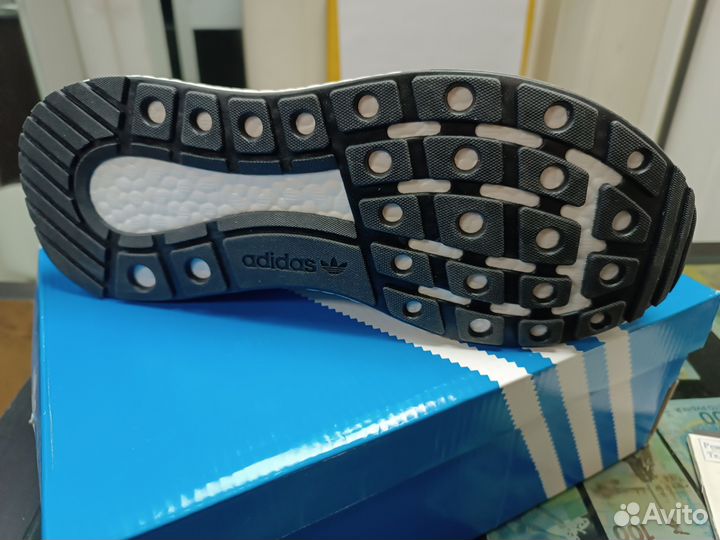 Кроссовки adidas (44)