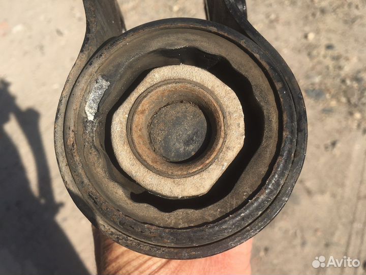 Передние рычаги Мазда 3