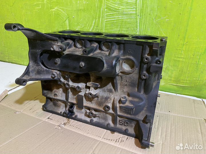 Блок цилиндров Mitsubishi Pajero Sport 2 L200