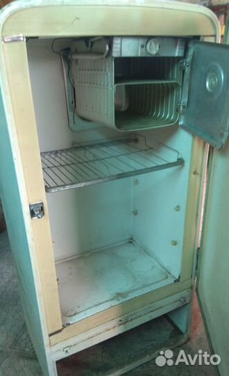 Холодильник ЗИЛ