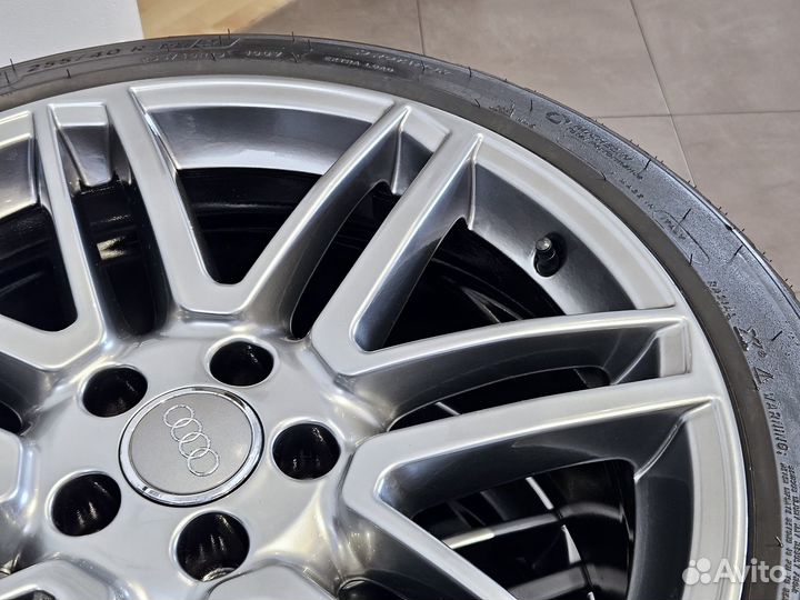 R19 Michelin Pilot Alpin 5 255/40, PCD 5x112 DIA 66.6