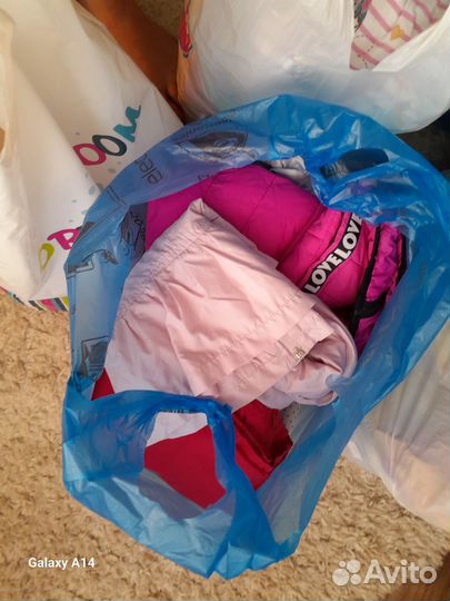 Огромный пакеты вещей на девочку