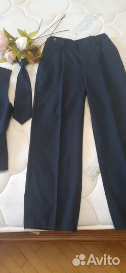 Школьный костюм тройка