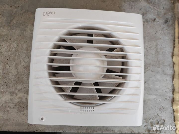 Вентилятор вытяжной канальный бу