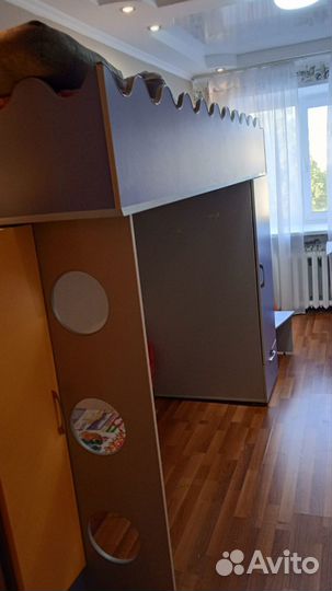 Кровать чердак