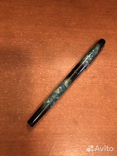 Ручка Vens (перо-золото)