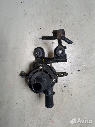 Насос водяной Honda CR-V 2017, 2022