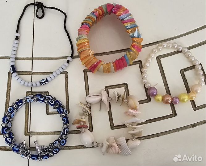 Новые браслетики на девочку