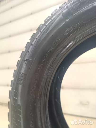 Michelin X-Ice North 215/60 R16