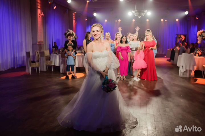 Видеограф фотограф (фото видео свадьбы)