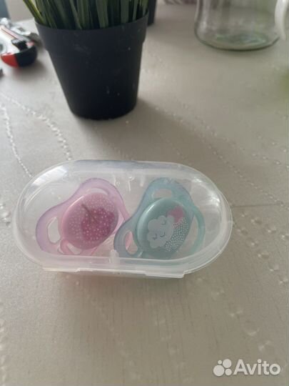 Соска пустышка avent ultra air 0-6 мес