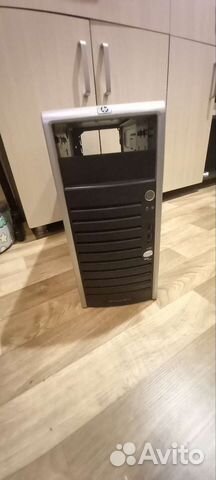 Корпус от сервера HP ProLiant ML110