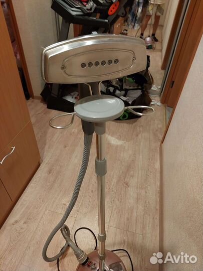 Отпариватель для одежды вертикальный vitsse