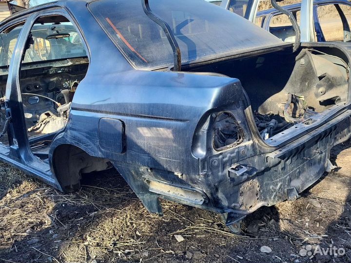 Задняя часть кузова Nissan sunny fb15