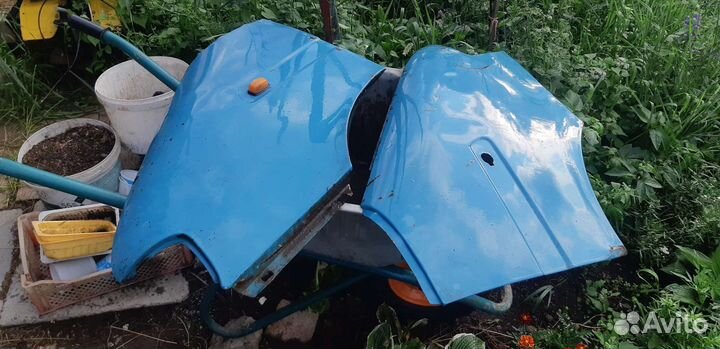 Крылья капот двери на газель