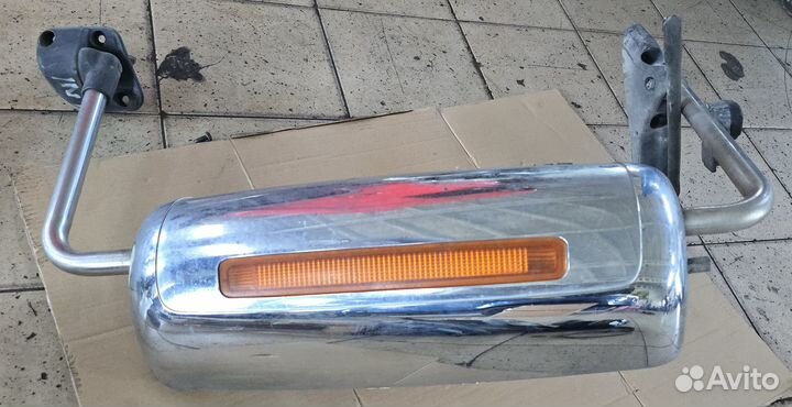 Зеркало international prostar левое с повторителем хром б/у 20257