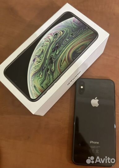 iPhone Xs, 256 ГБ