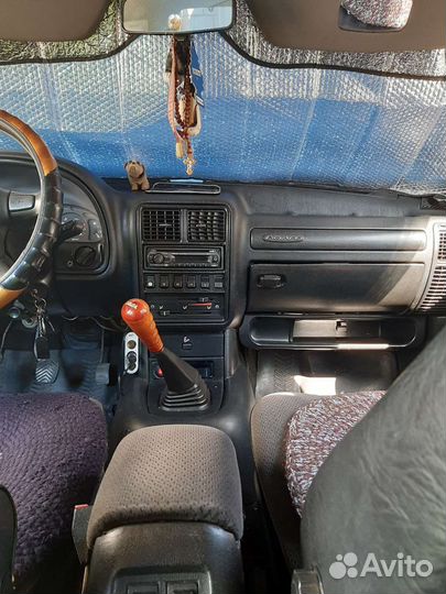 ГАЗ 3110 Волга 2.4 МТ, 1999, 95 000 км