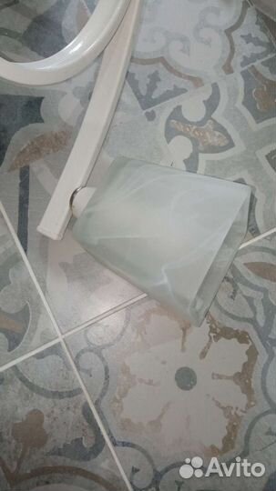 Люстра на 4 плафона