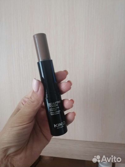 Скульптор кремовый kiko 201
