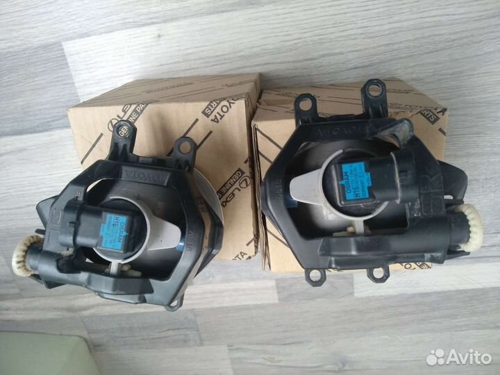 Toyota rav4 2020 птф противотуманные фары