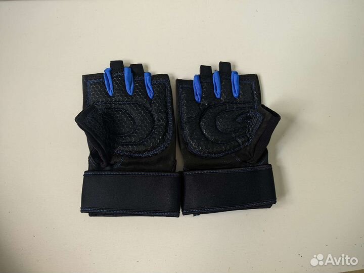 Перчатки для тренировок