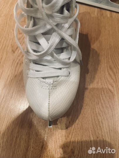 Коньки фигурные 37 размер