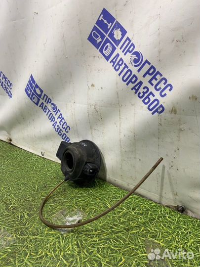 Лючок бензобака Skoda Superb седан 1.8 AWT 2007