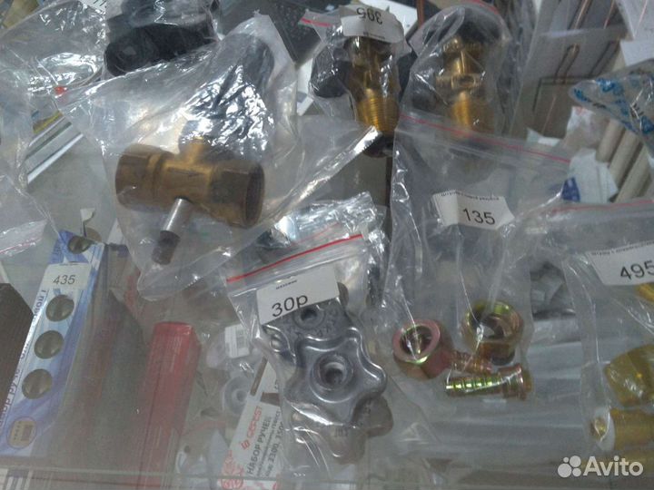 Газовый баллоны и комплектующие новые