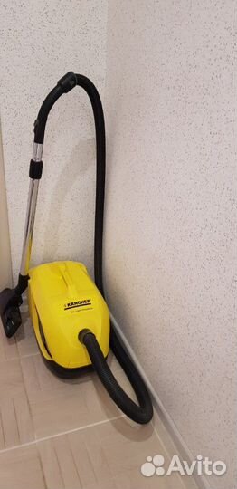 Пылесос с аквафильтром Керхер