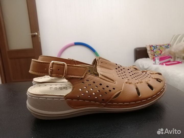 Туфли женские 39 размер новые