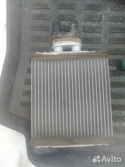 Радиатор отопителя Volkswagen polo Sedan