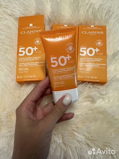 Clarins солнцезащитные крема для лица SPF 30 и 50+