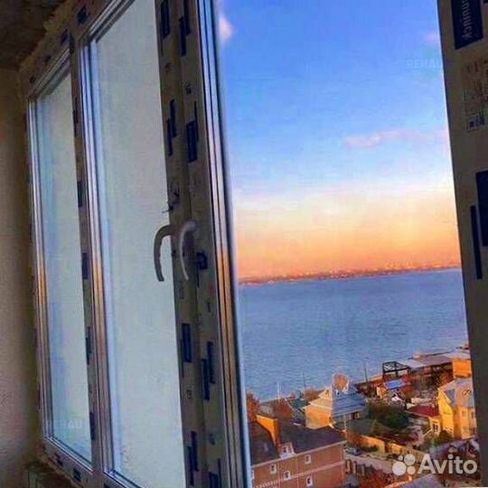 Окно в квартиру / дом / коттедж