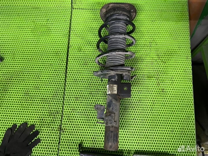 Амортизатор передний правый Ford Mondeo 4