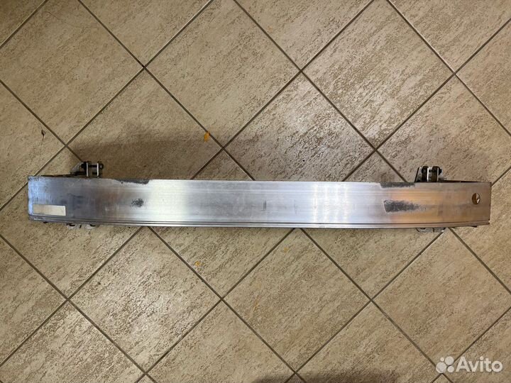 Усилитель бампера audi RSQ3 8U0807109F