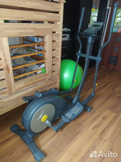 Эллиптический тренажер