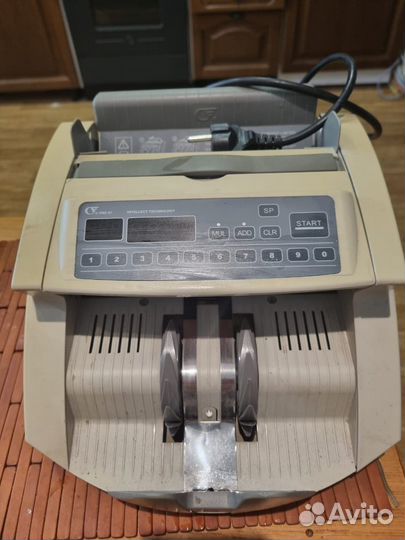 Аппарат для денег