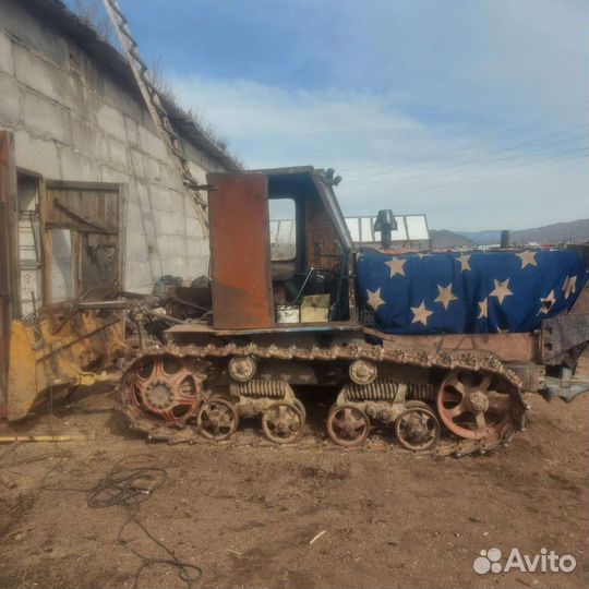 Трактор ВгТЗ ДТ-75, 1986